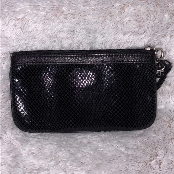 Fossil Vintage Snake Embossed Wristlet - Picture 2 of 7